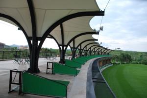 Golf Driving Range Modern Green Architecture 4